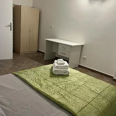 Open Space Apartment